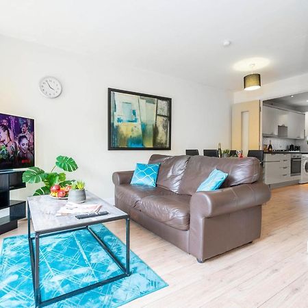 City Centre Townhouse - 3 Bedrooms - Garage - Parking - Top Rated Birmingham Extérieur photo