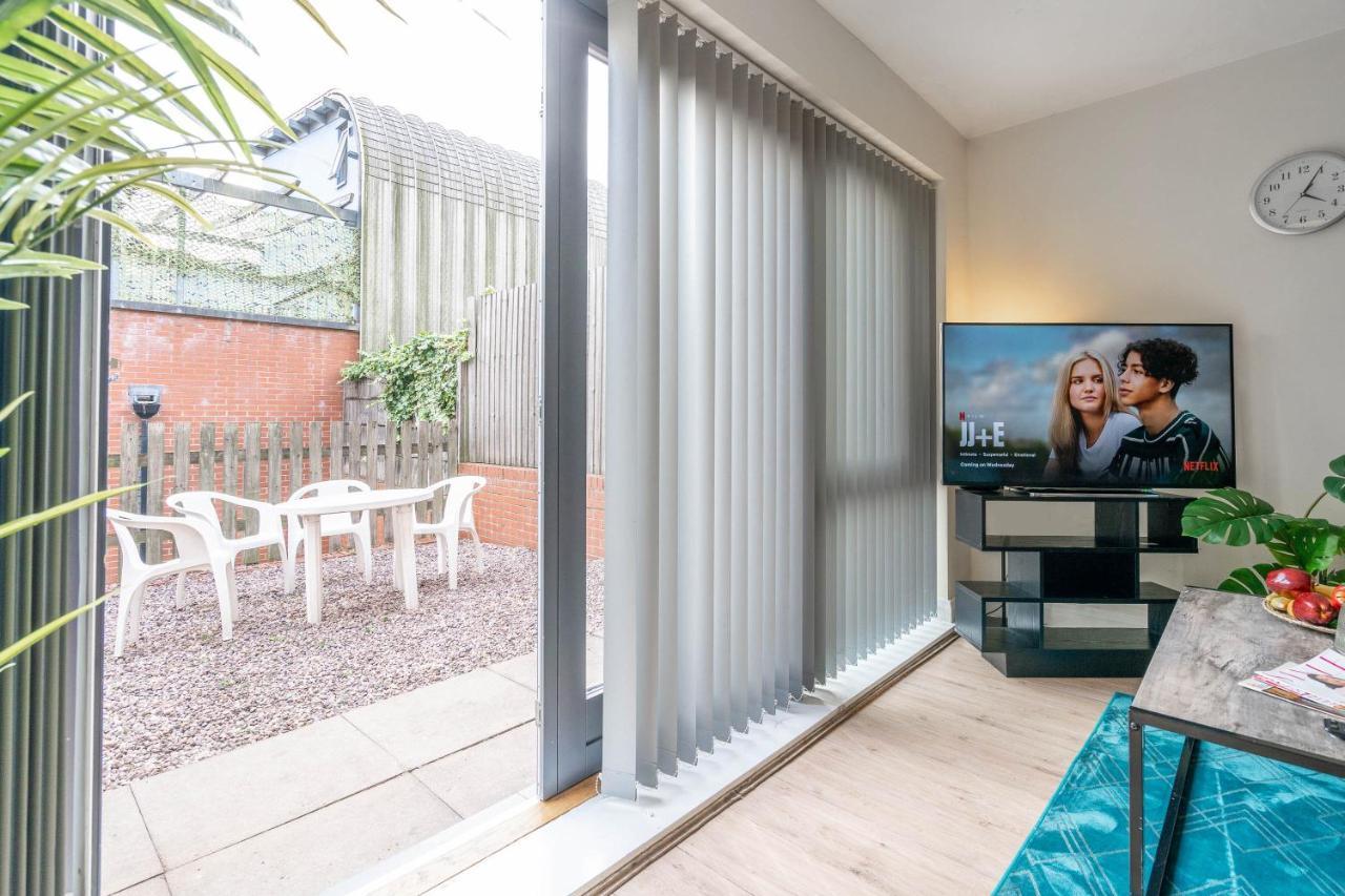 City Centre Townhouse - 3 Bedrooms - Garage - Parking - Top Rated Birmingham Extérieur photo